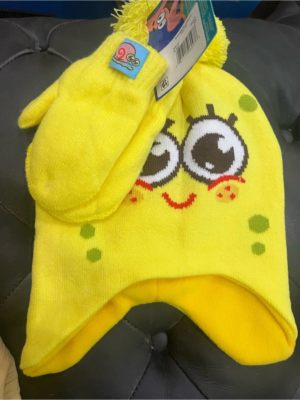BRAND NEW Yellow Cartoon TODDLER Face Pom Beanie with Matching Gloves